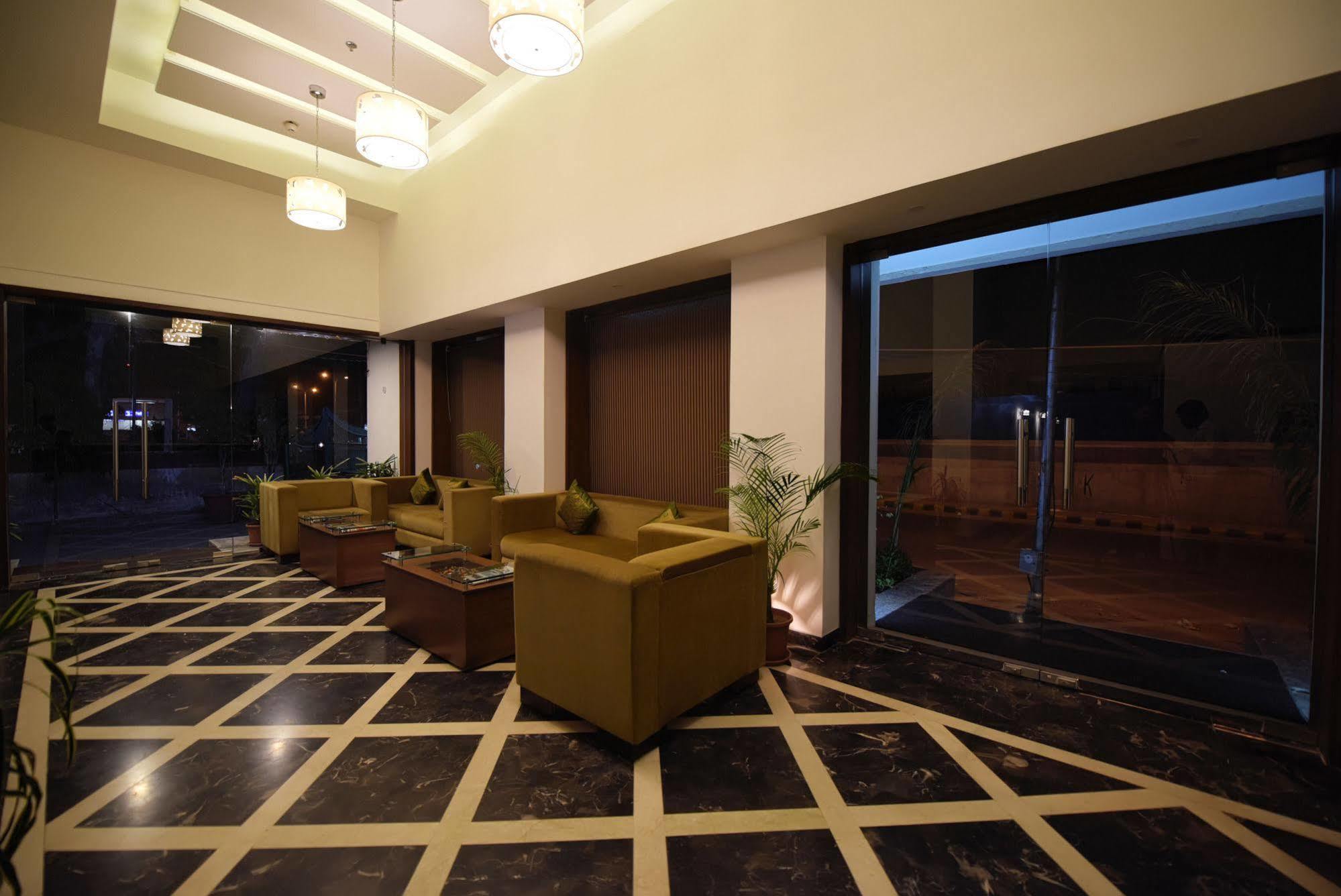 Hotel Gandharva- A Green Hotel Jaipur Extérieur photo