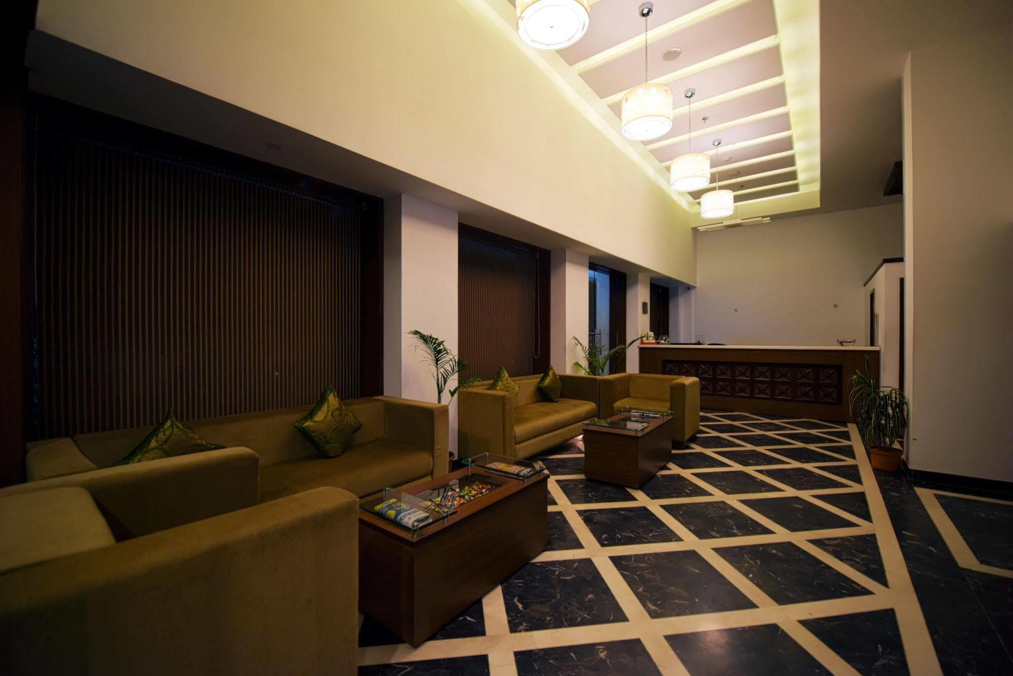 Hotel Gandharva- A Green Hotel Jaipur Extérieur photo